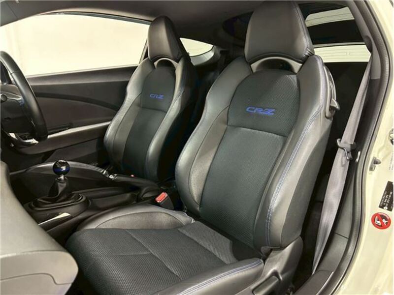 CR-Z
