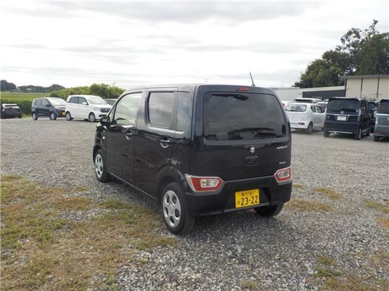 WAGON R
