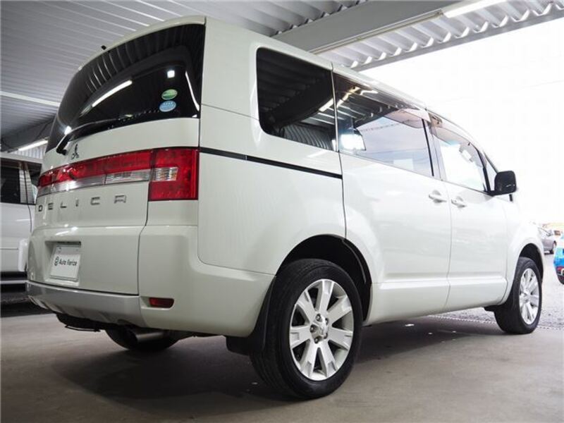 DELICA D5