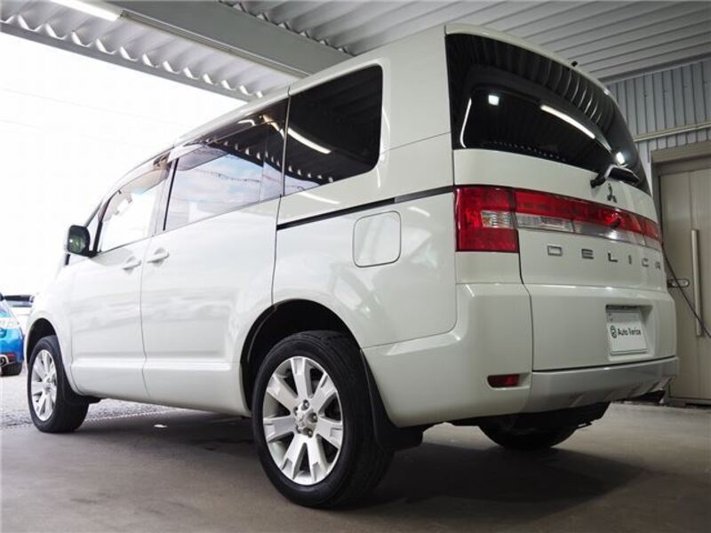 DELICA D5