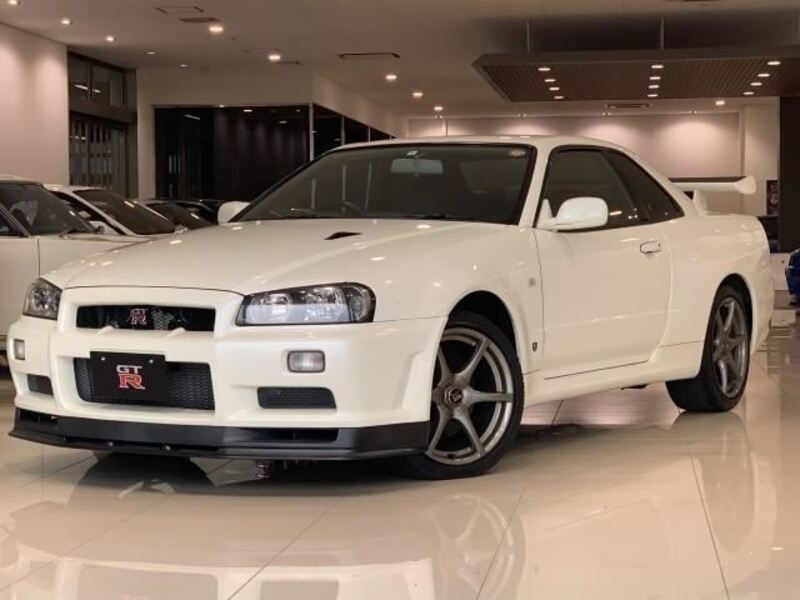 SKYLINE-0