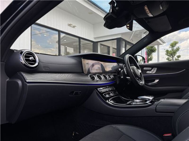 E-CLASS
