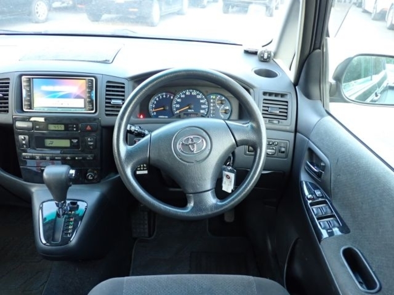 COROLLA SPACIO