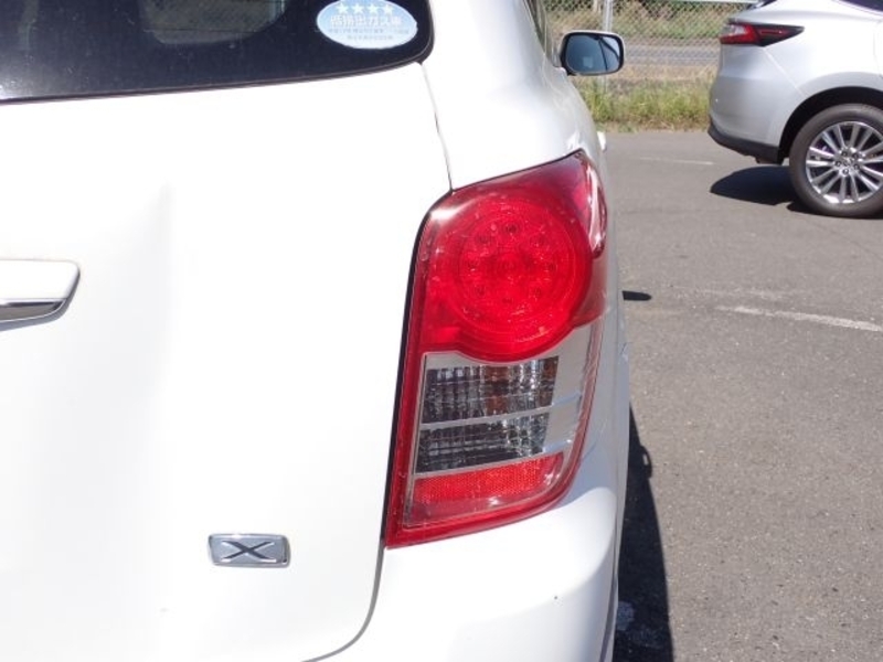 COROLLA FIELDER