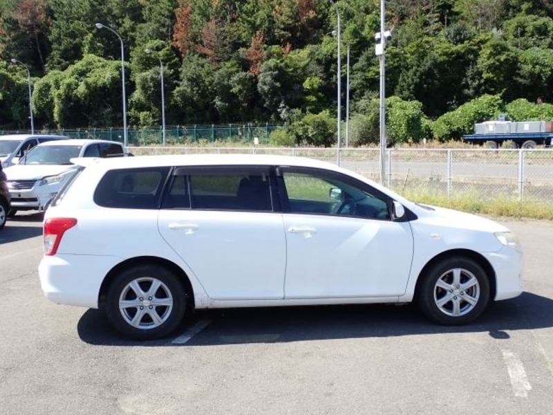 COROLLA FIELDER