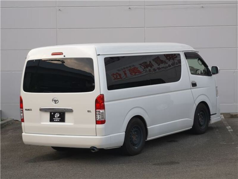 HIACE