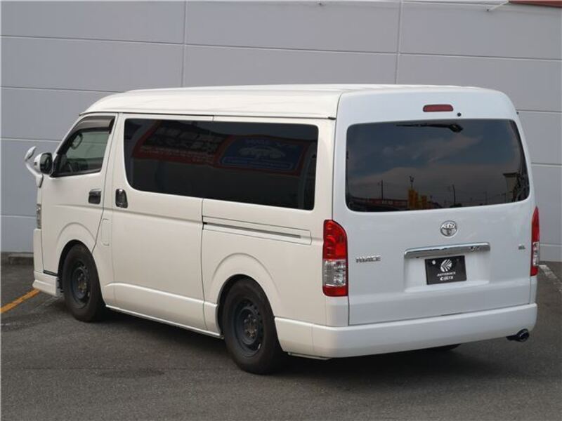 HIACE