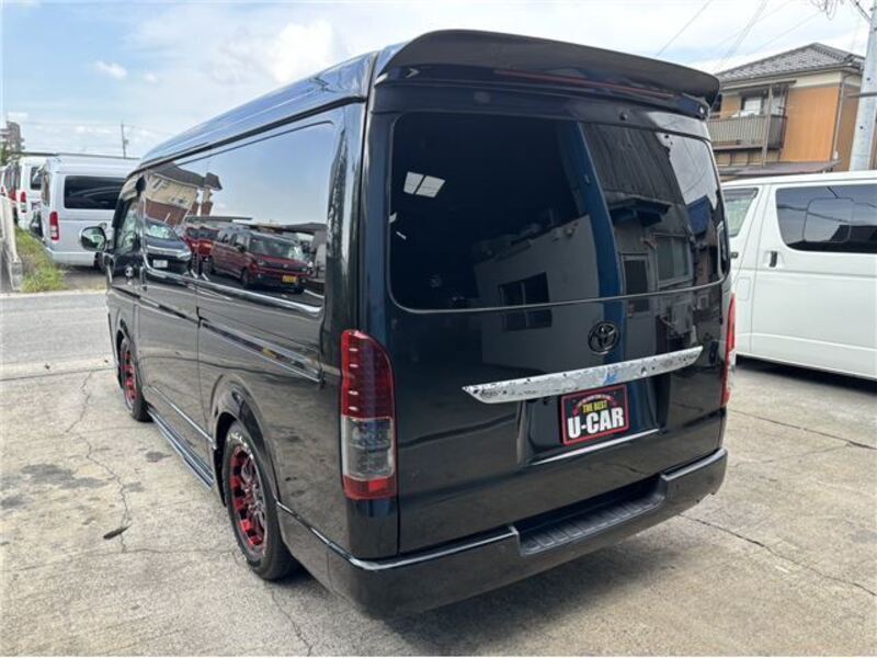 HIACE VAN