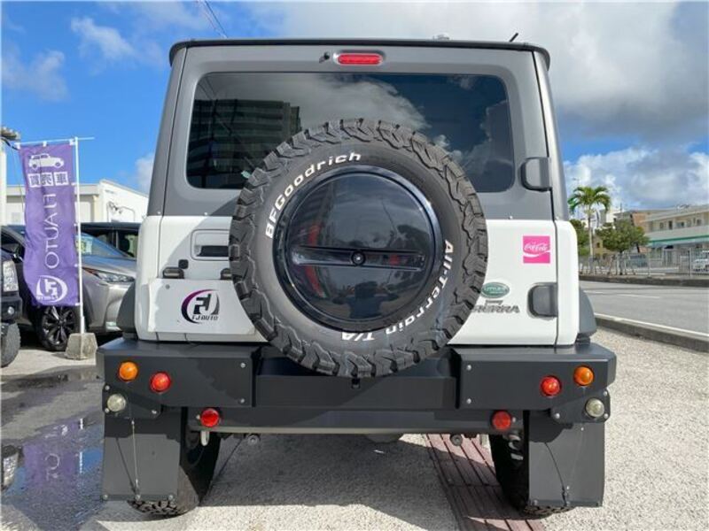 JIMNY SIERRA