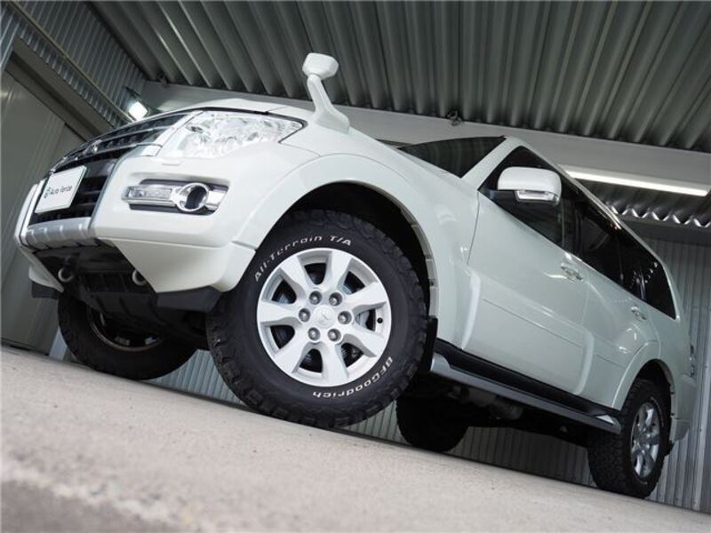 PAJERO