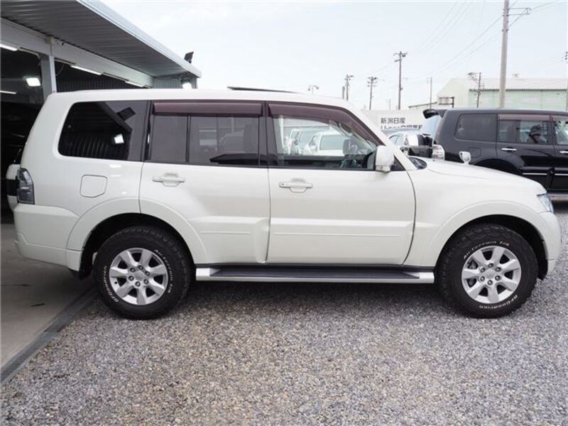 PAJERO