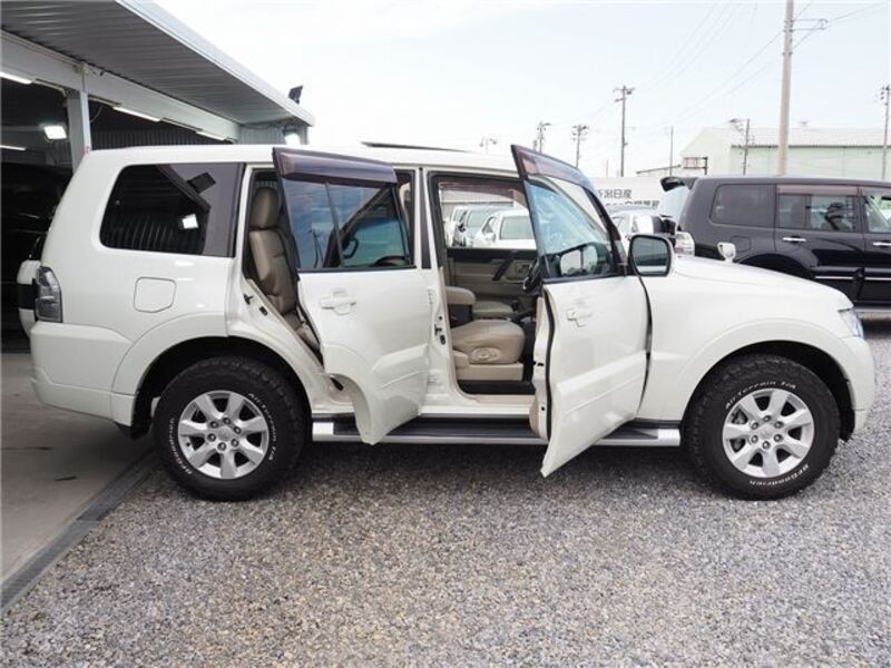 PAJERO