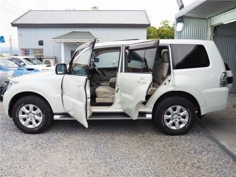 PAJERO