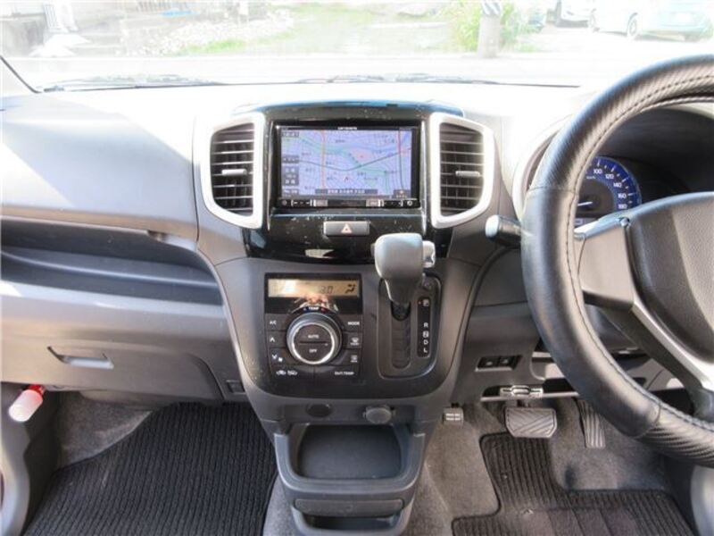 DELICA D2