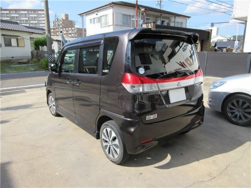 DELICA D2
