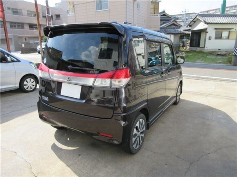 DELICA D2