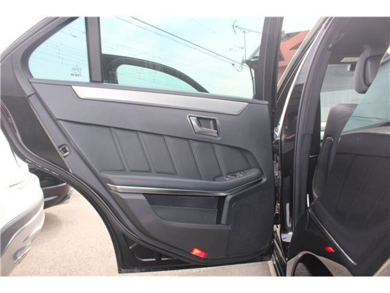 E-CLASS