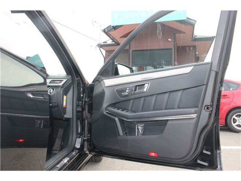 E-CLASS