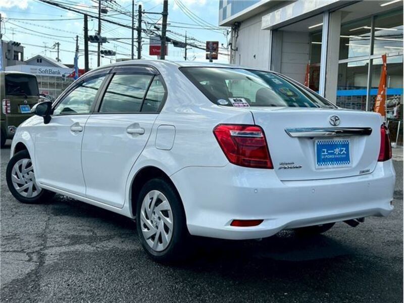 COROLLA AXIO