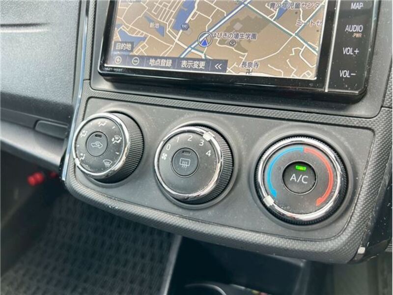 COROLLA AXIO