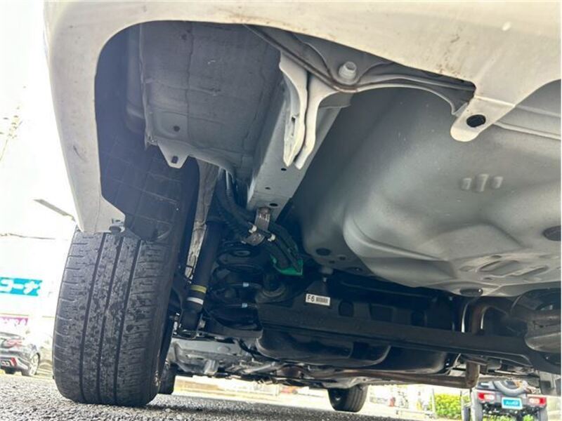 COROLLA AXIO