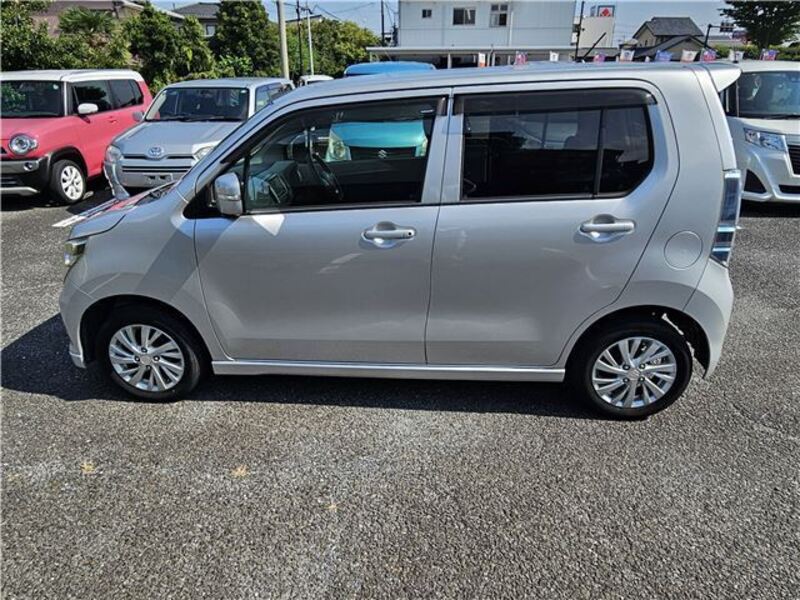WAGON R