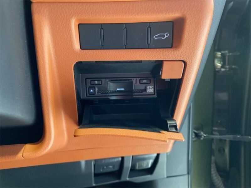 LX