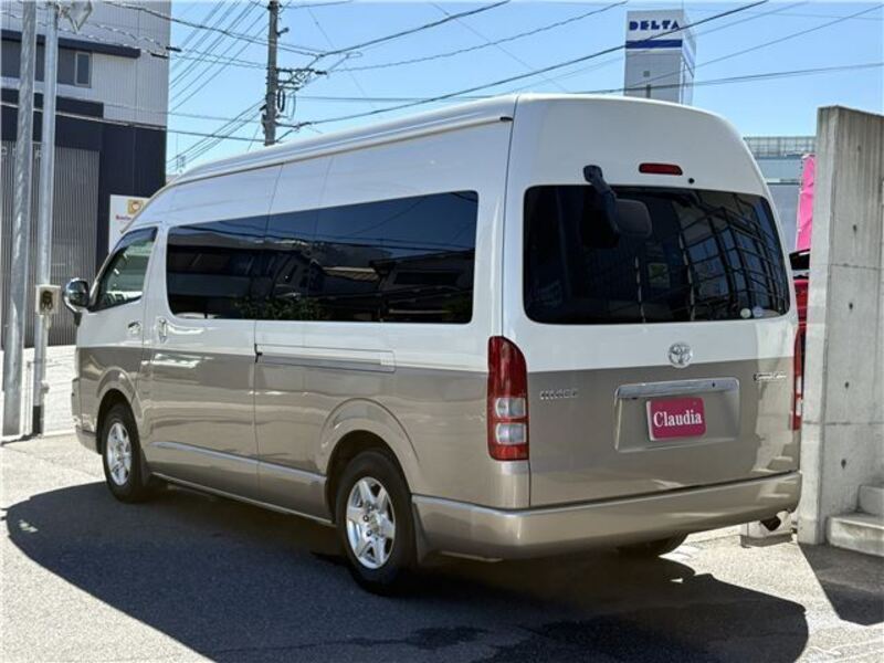 HIACE