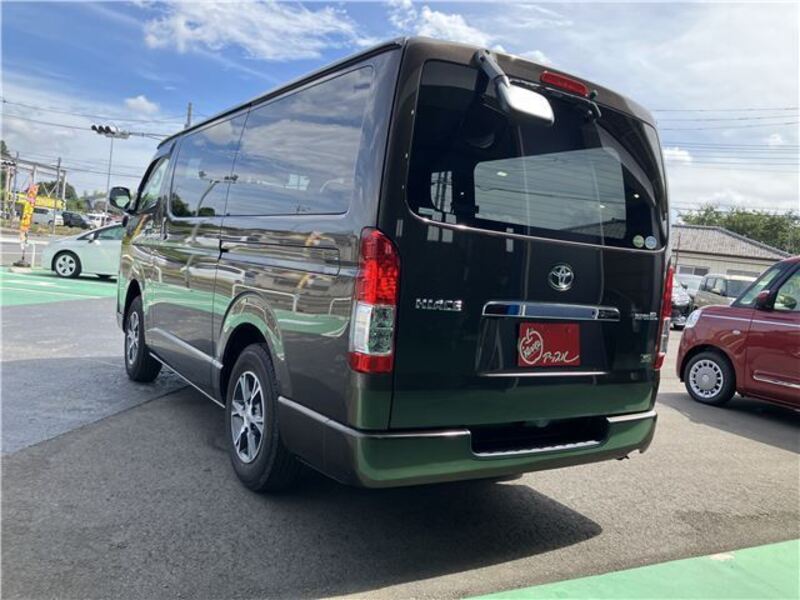 HIACE