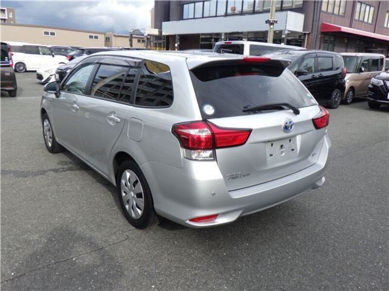 COROLLA FIELDER