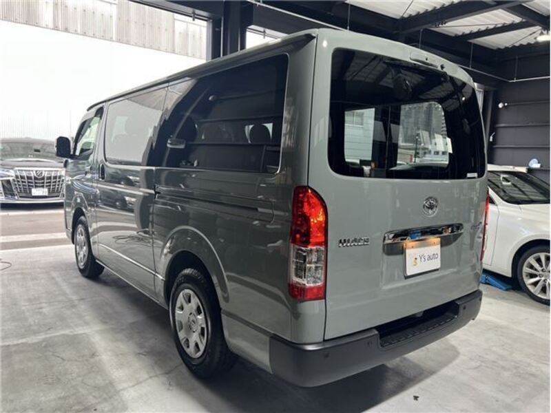 HIACE