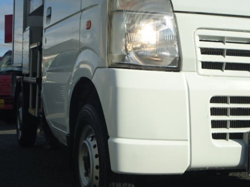 CARRY TRUCK