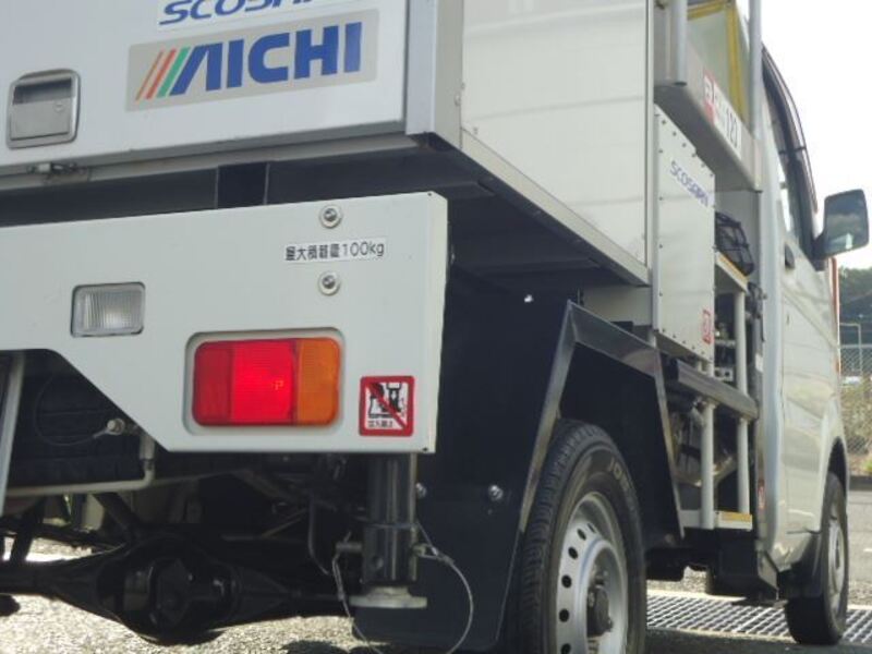 CARRY TRUCK