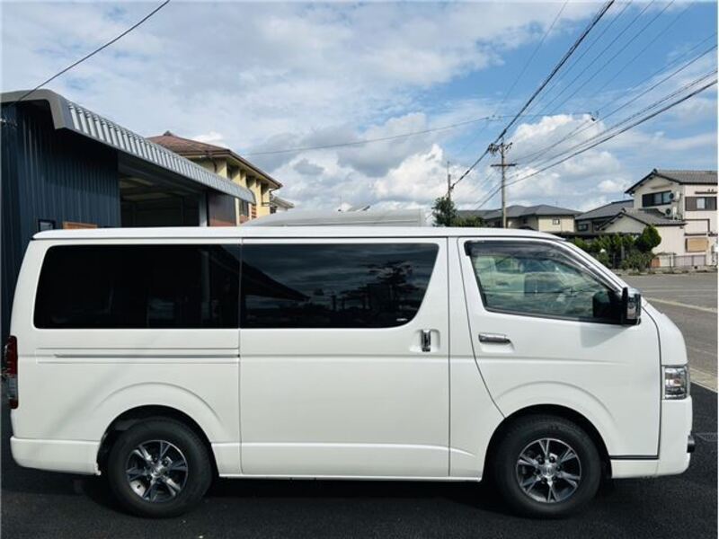 HIACE