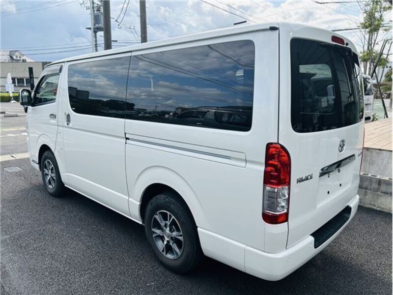 HIACE