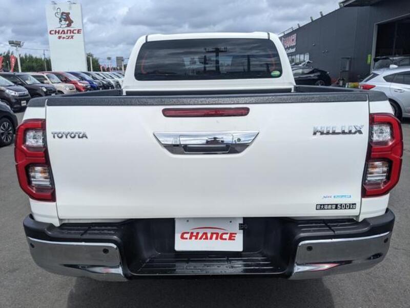 HILUX
