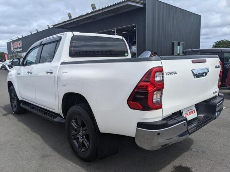 HILUX