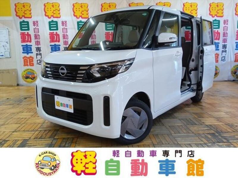 NISSAN ROOX