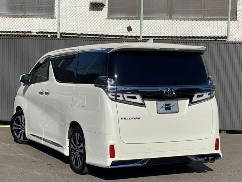 VELLFIRE