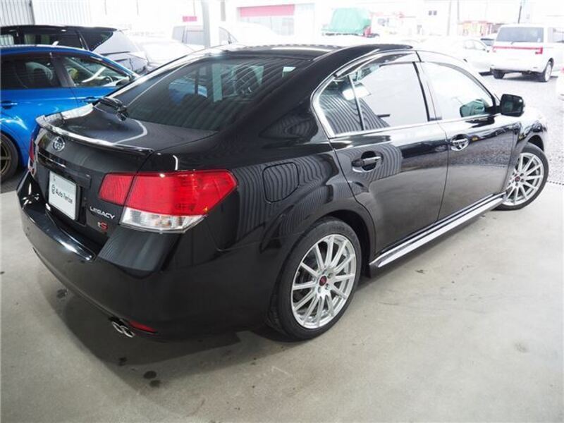 LEGACY B4