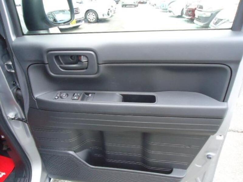 N-VAN