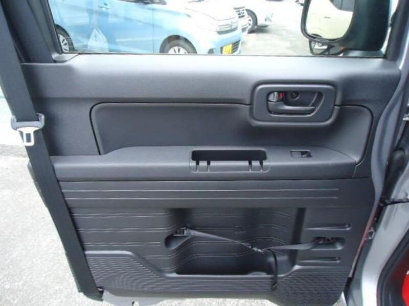 N-VAN