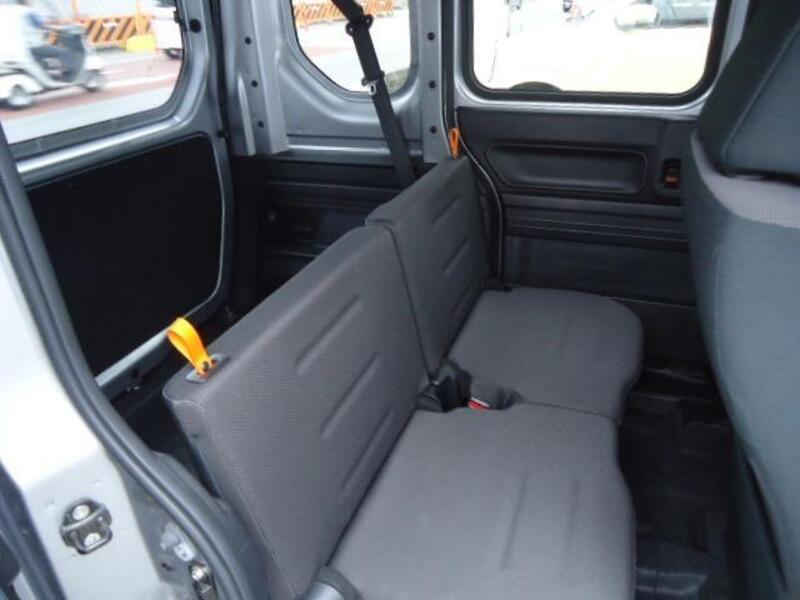 N-VAN