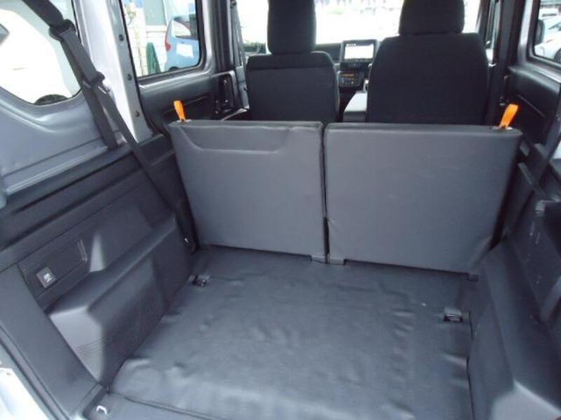 N-VAN