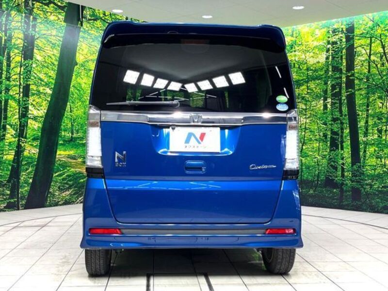 N BOX CUSTOM