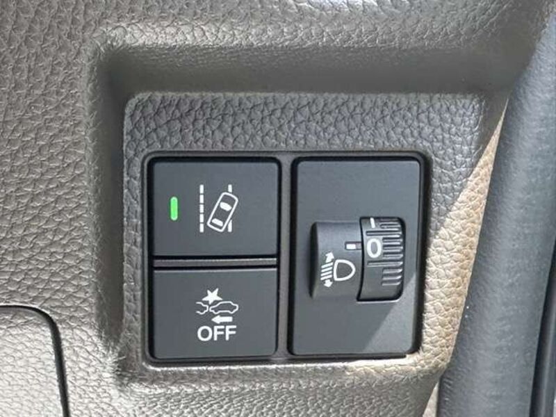 N BOX