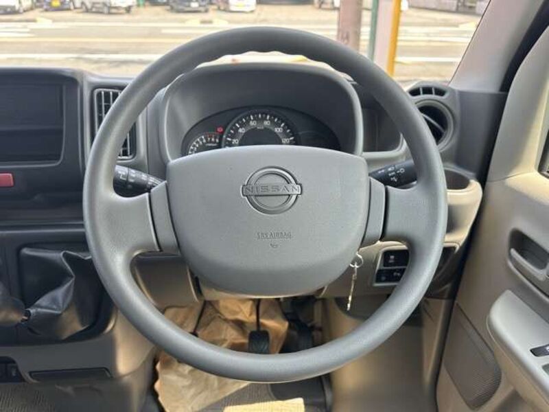 CLIPPER VAN