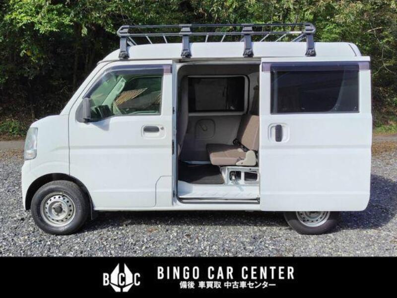 MINICAB VAN