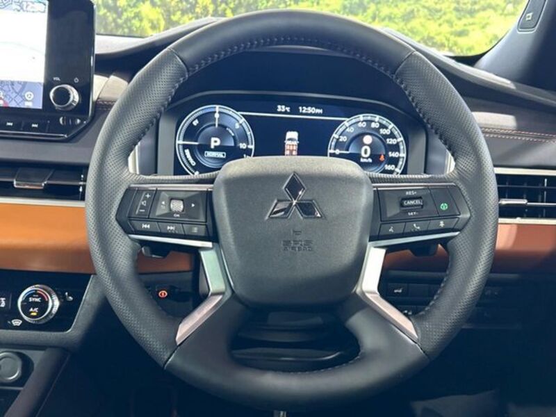 OUTLANDER PHEV