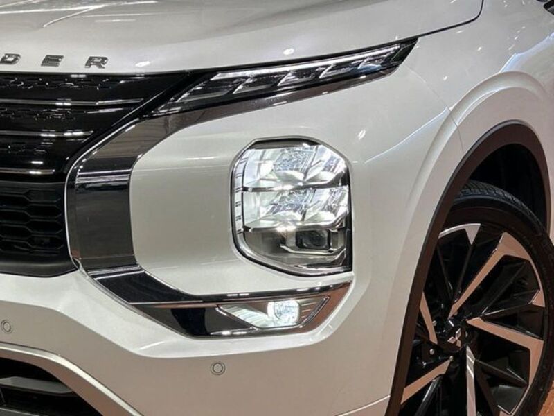 OUTLANDER PHEV